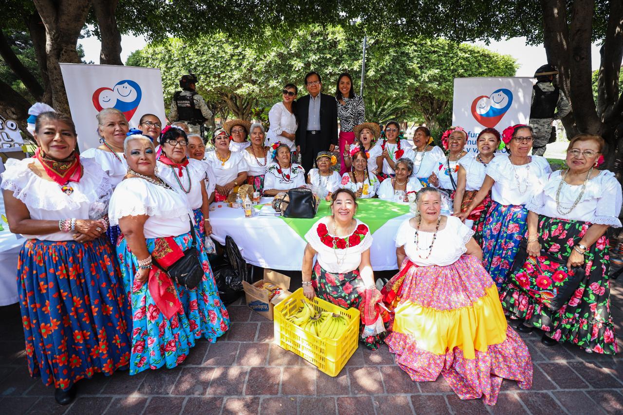 REALIZAN FERIA DE LA SALUD PARA CONMEMORAR EL DÍA DE LA ALIMENTACIÓN