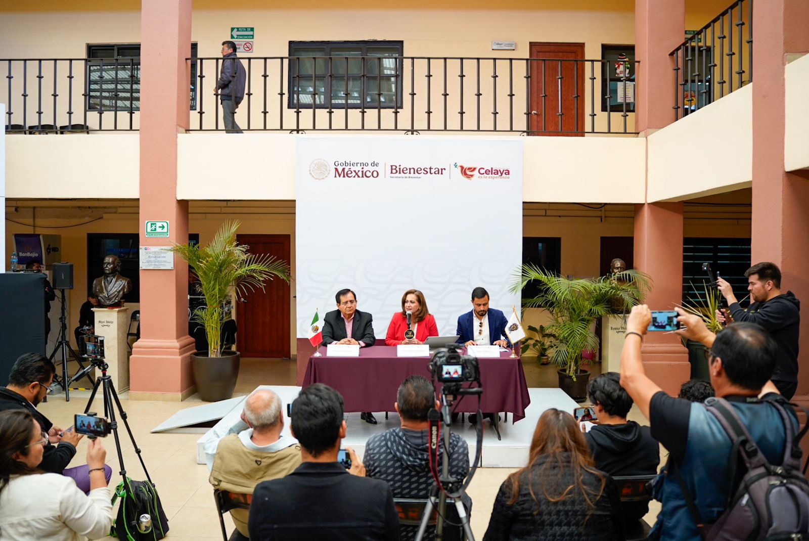 ACERCARÁN PROGRAMAS DEL BIENESTAR A CELAYENSES, CON MÓDULOS EN EL PATIO DE PRESIDENCIA MUNICIPAL